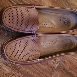 Natural Soul loafers in rose gold/bronze